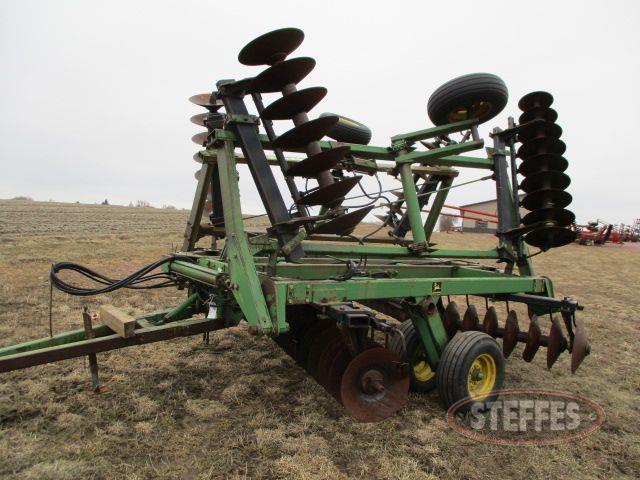  John Deere 331_1.jpg